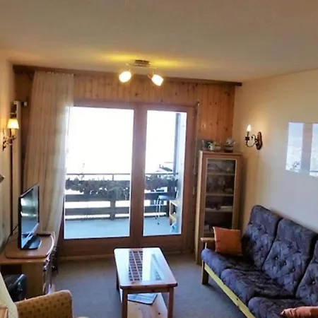 Apartment With Balcony And Mountains *