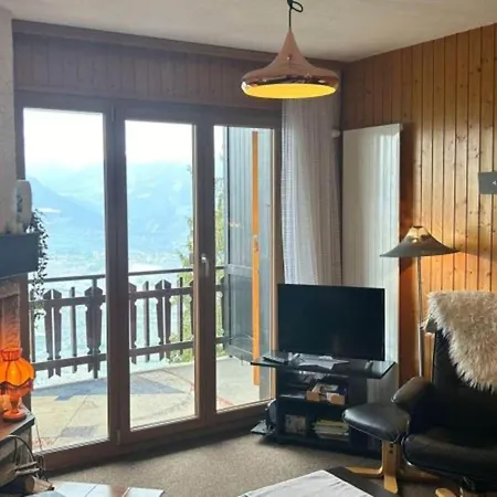 Daire With Balcony And Mountains *